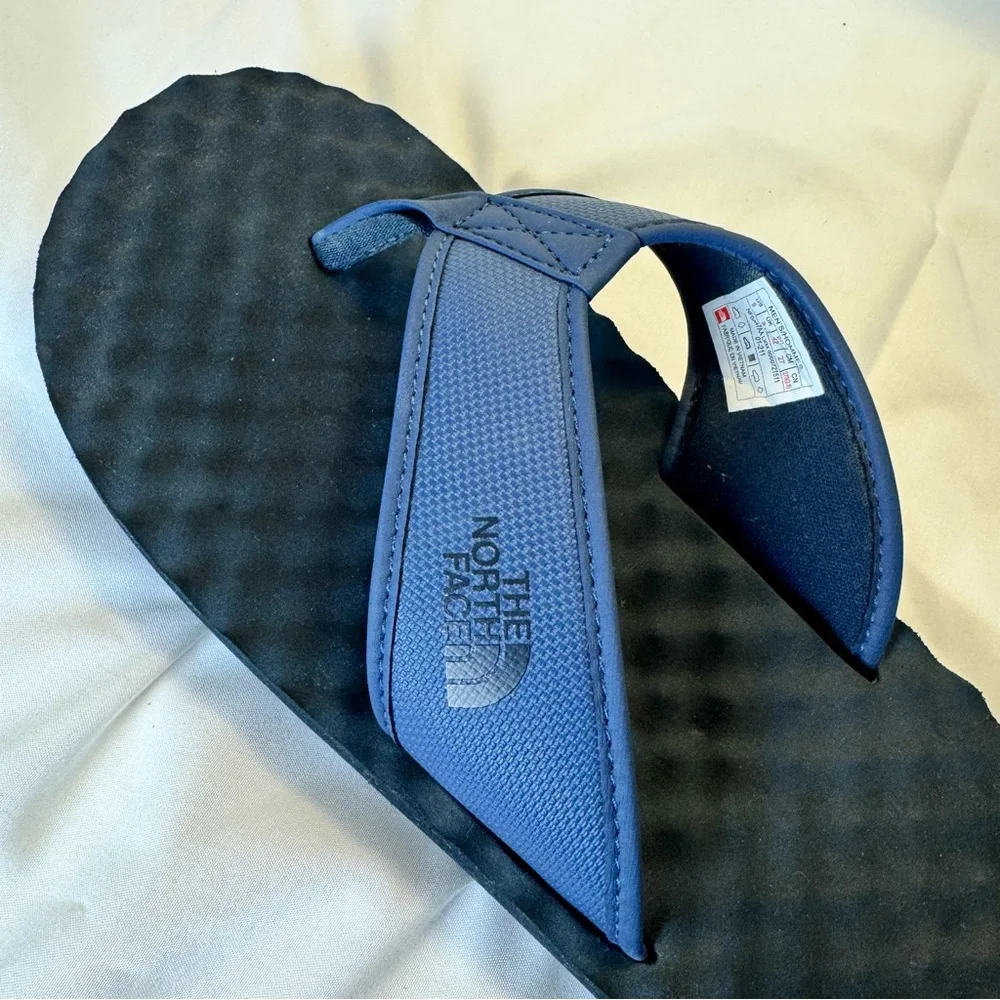The North Face Men’s Navy and Black Flip-Flop Sandals